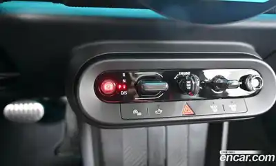 Mini Cooper 2025 2.0 Автомат в Москве № 273966, миниатюра 9