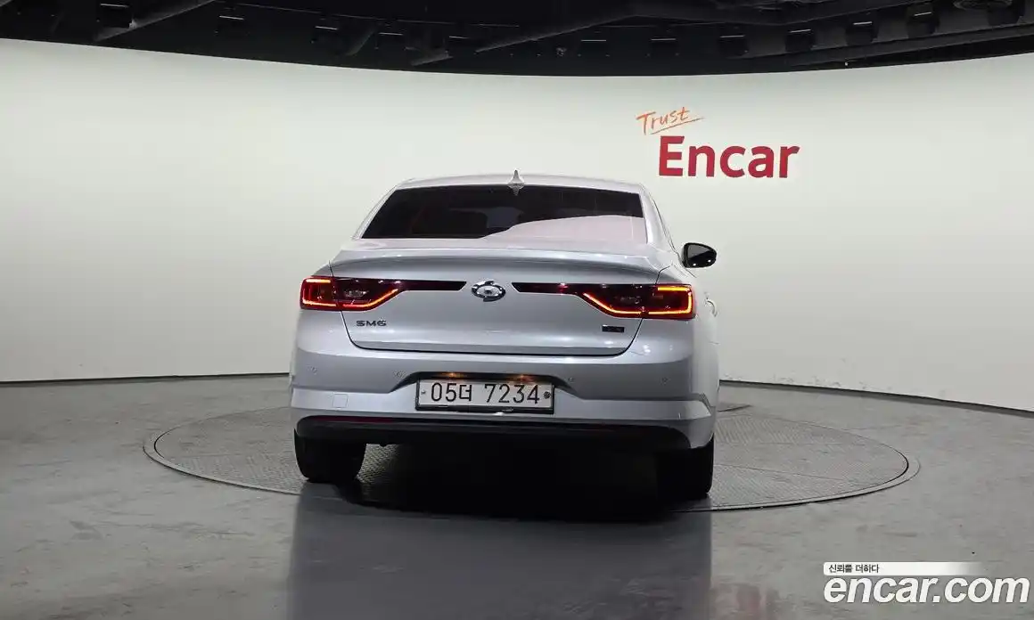 Renault SM6 2016 2.0 Автомат в Москве № 276619, фото 13