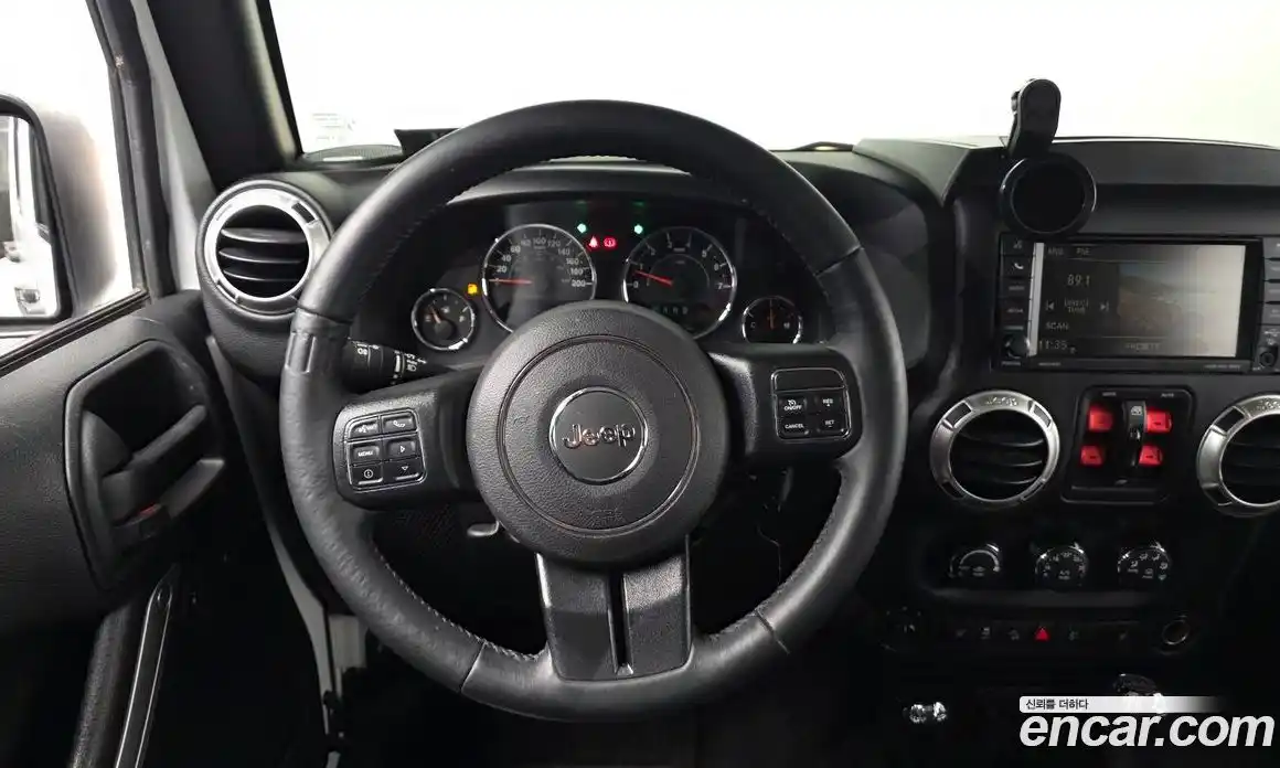 Jeep Wrangler 2017 3.6 Автомат в Москве № 278936, фото 14