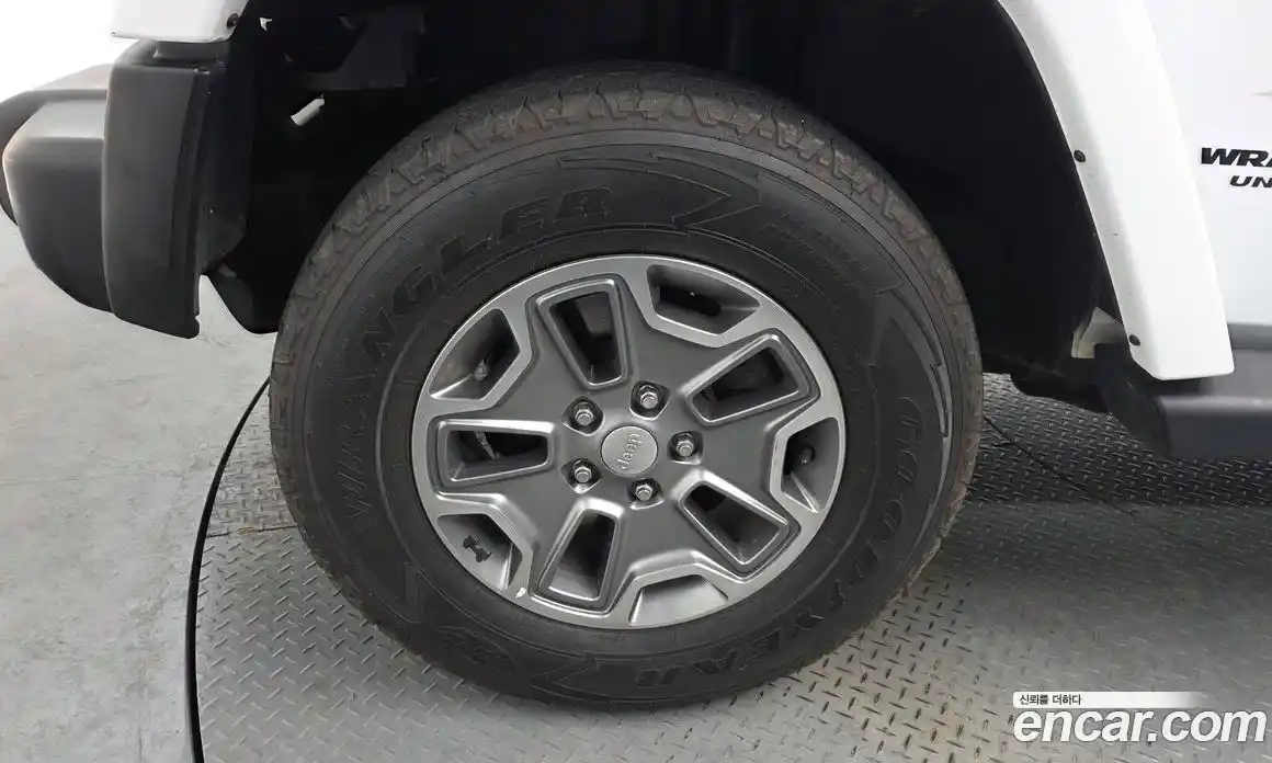 Jeep Wrangler 2017 3.6 Автомат в Москве № 278936, фото 15