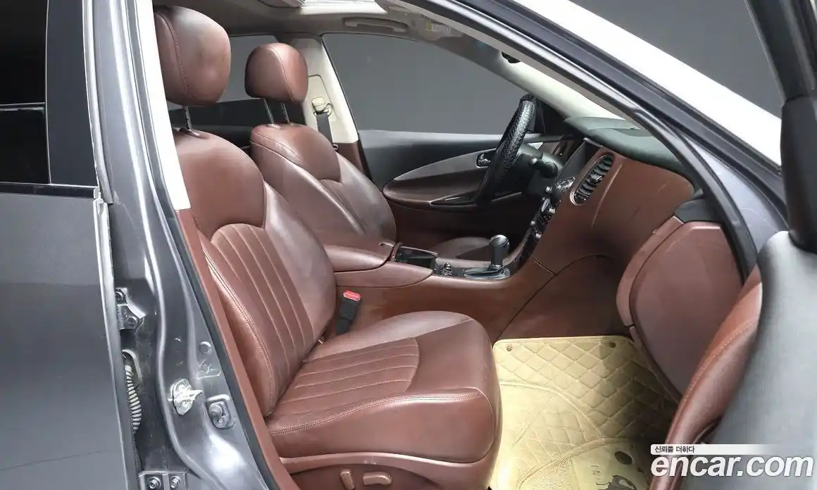 Infiniti QX50 2017 3.7 Автомат в Москве № 284114, фото 16