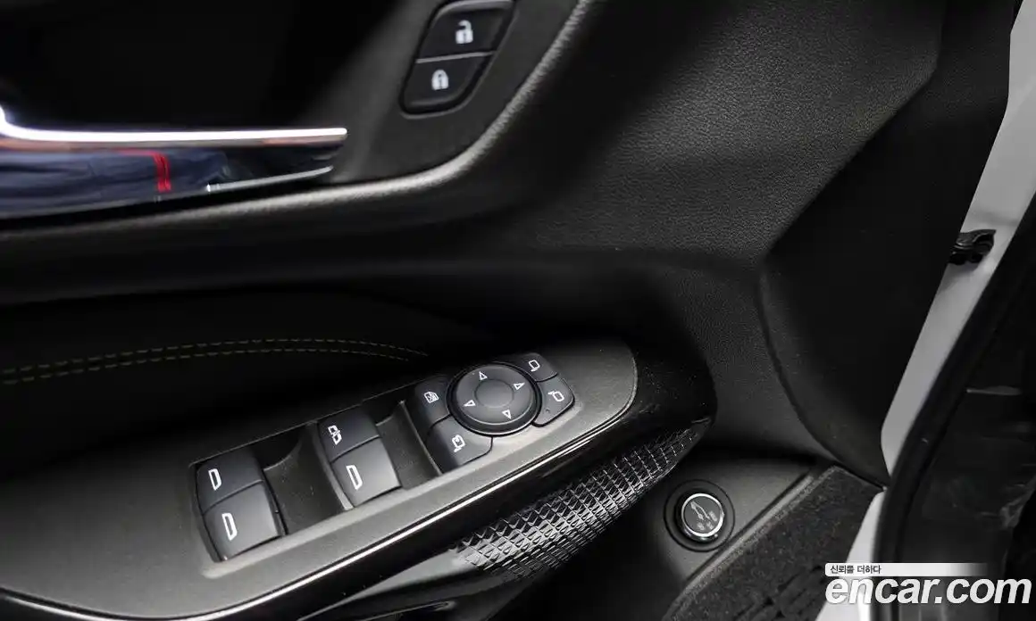 Chevrolet Trax 2024 1.2 Автомат в Москве № 296496, фото 3