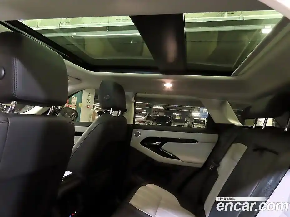 Land Rover Range-Rover Evoque 2025 2.0 Автомат в Москве № 297903, фото 15