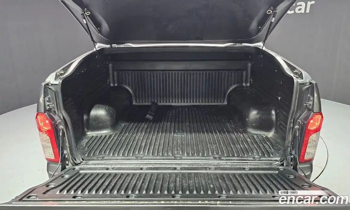 SsangYong Korando 2017 2.2 Автомат в Москве № 30114, фото 6