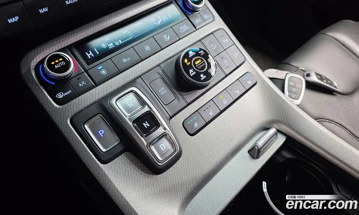 Hyundai Palisade 2024 2.2 Автомат в Москве № 3099, фото 9