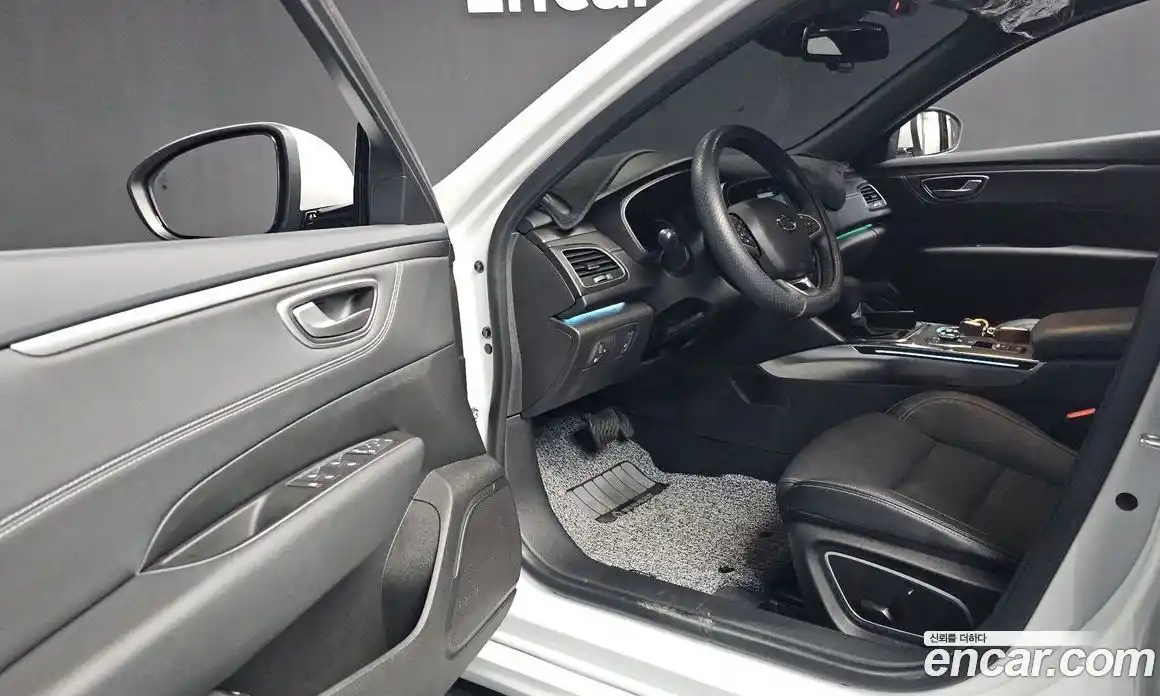 Renault SM6 2024 1.3 Автомат в Москве № 315897, фото 15