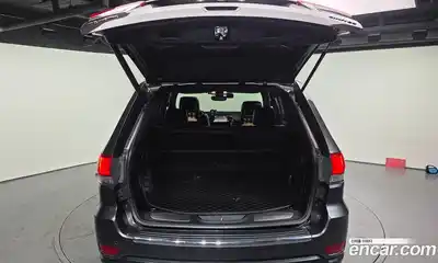 Jeep Cherokee 2019 3.6 Автомат в Москве № 318262, миниатюра 11