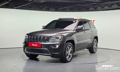 Jeep Cherokee 2019 3.6 Автомат в Москве № 318262, миниатюра 4