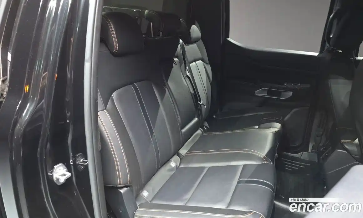 Ford Ranger 2023 2.0 Автомат в Москве № 318820, фото 20