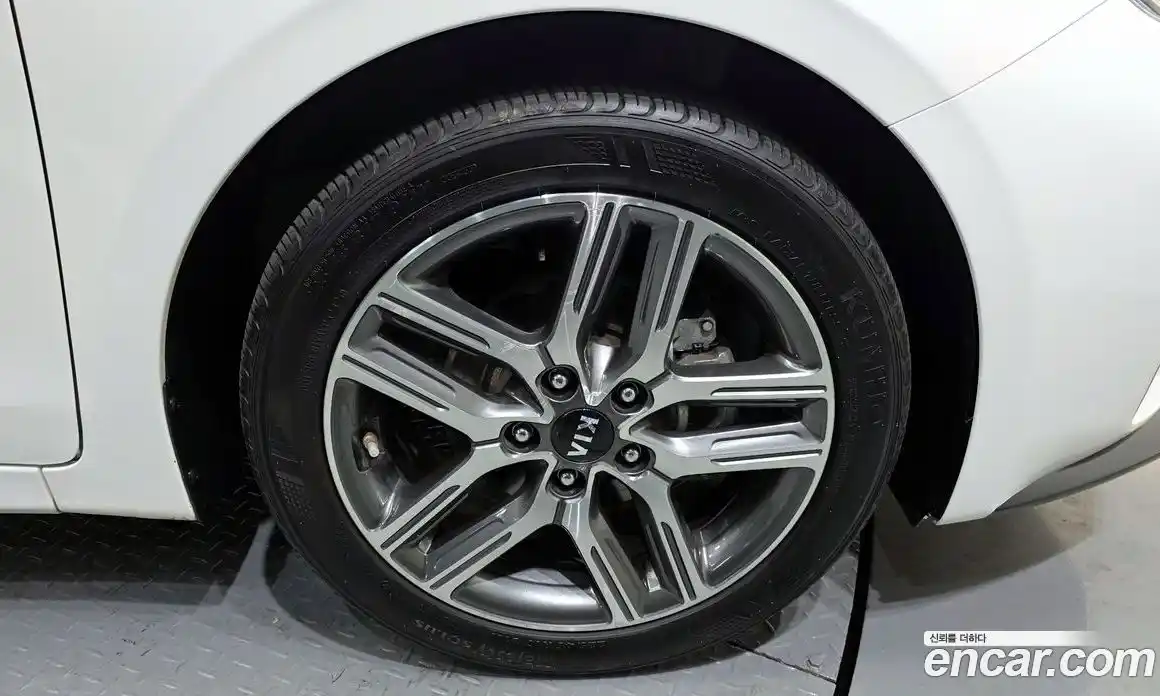 Kia K3 2021 1.6 Автомат в Москве № 321217, фото 13