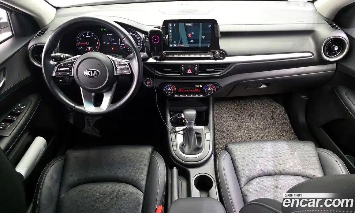 Kia K3 2021 1.6 Автомат в Москве № 321217, фото 14