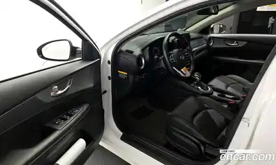 Kia K3 2021 1.6 Автомат в Москве № 321217, миниатюра 3