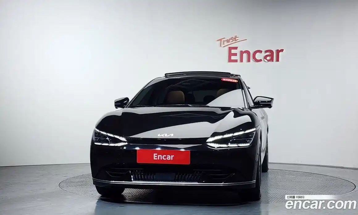 Kia EV6 2022 0.1 Автомат в Москве № 321886, фото 4