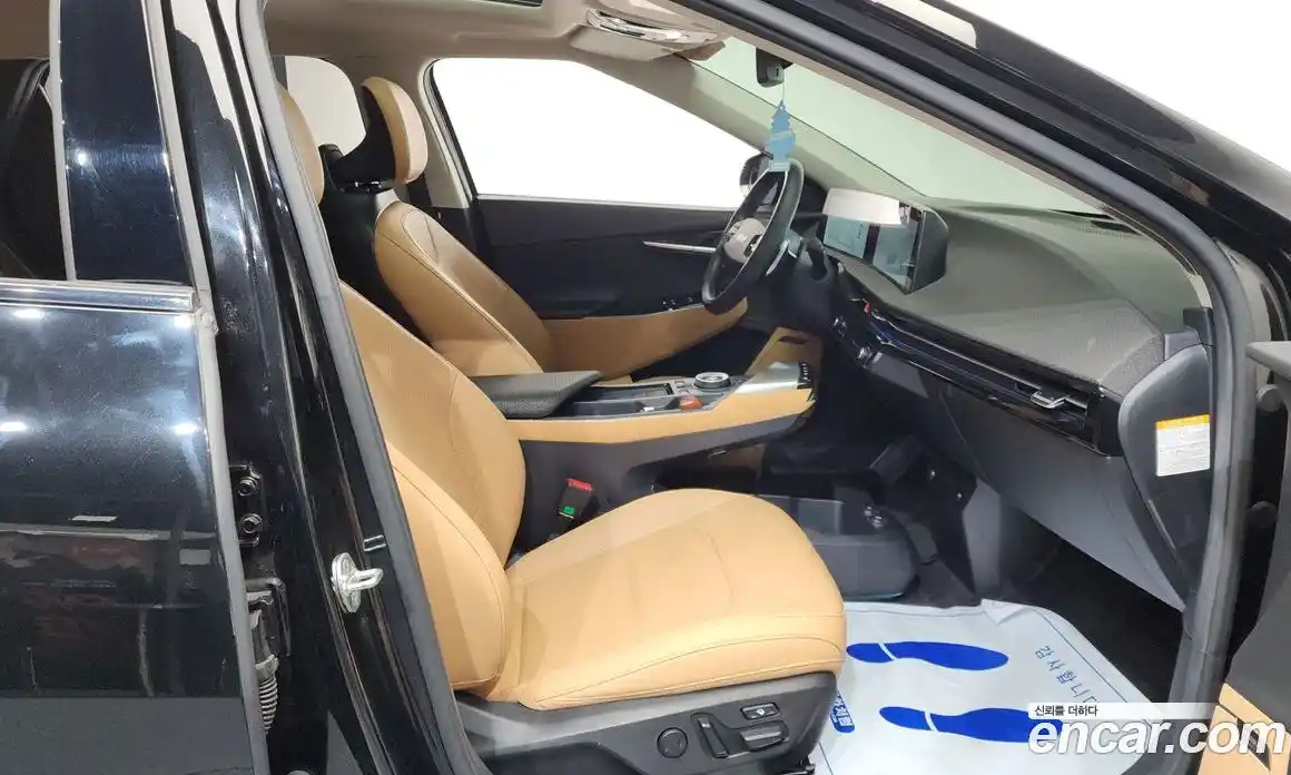 Kia EV6 2022 0.1 Автомат в Москве № 321886, фото 7