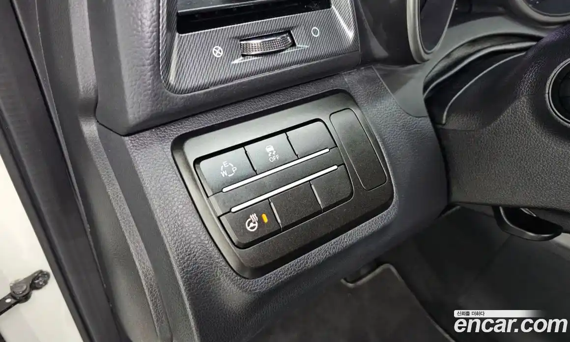 SsangYong TIBOLI 2017 1.6 Автомат в Москве № 324393, фото 19