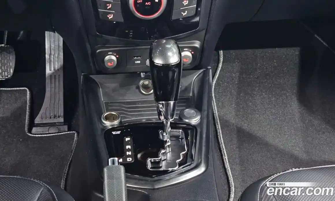 SsangYong TIBOLI 2017 1.6 Автомат в Москве № 324393, фото 8