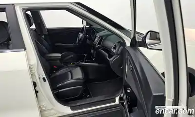 SsangYong TIBOLI 2017 1.6 Автомат в Москве № 324393, миниатюра 9