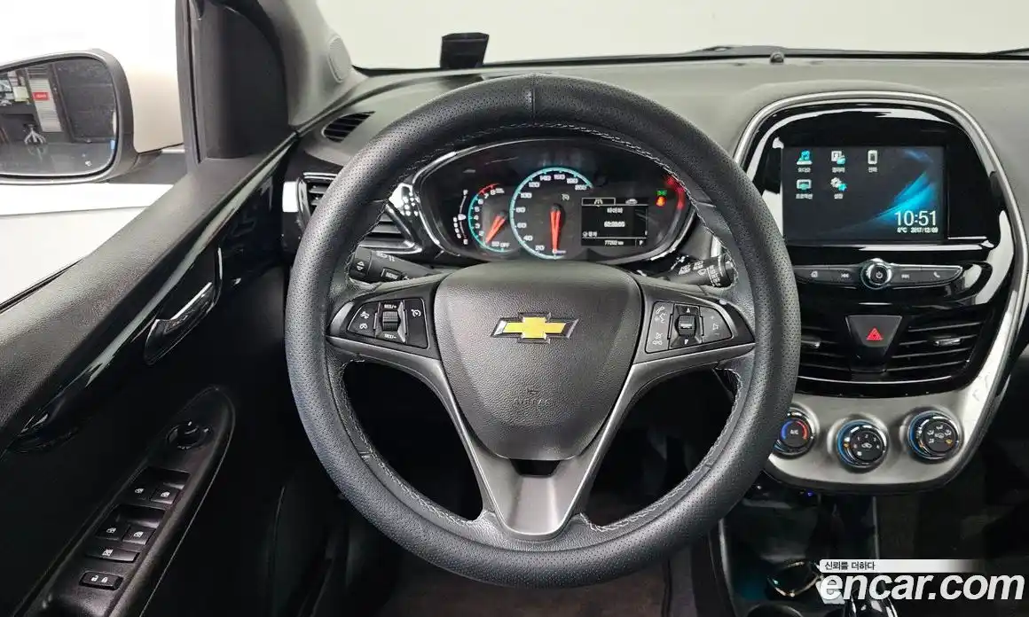 Chevrolet Spark 2016 1.0 Автомат в Москве № 327250, фото 13