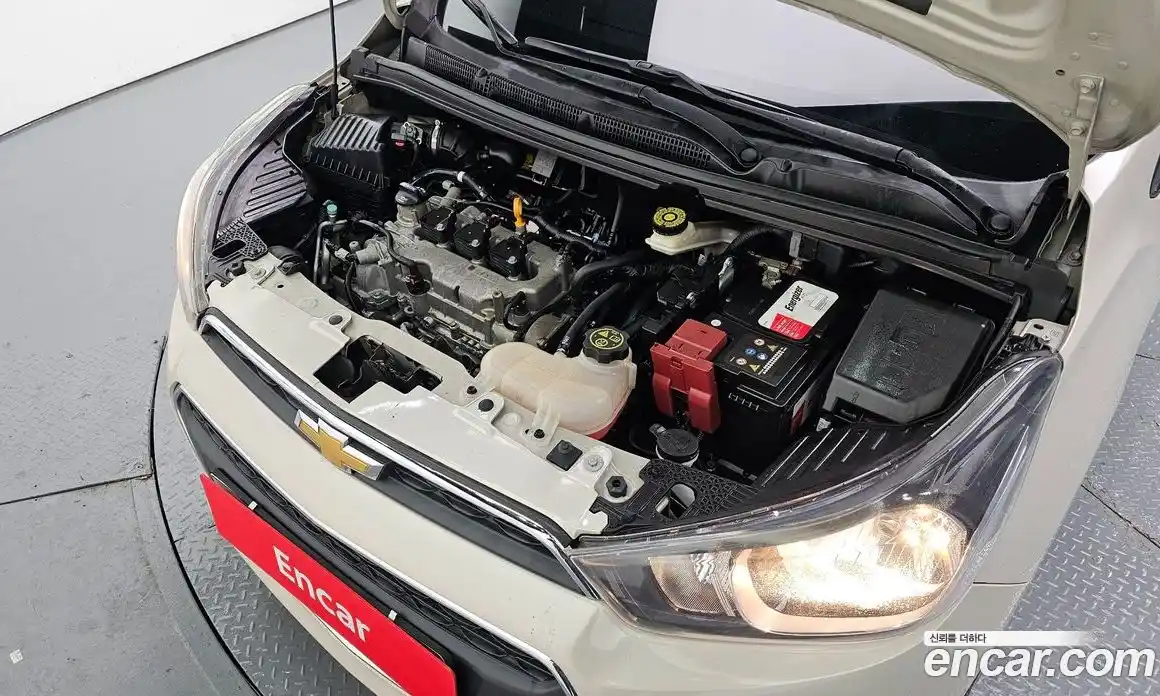 Chevrolet Spark 2016 1.0 Автомат в Москве № 327250, фото 14