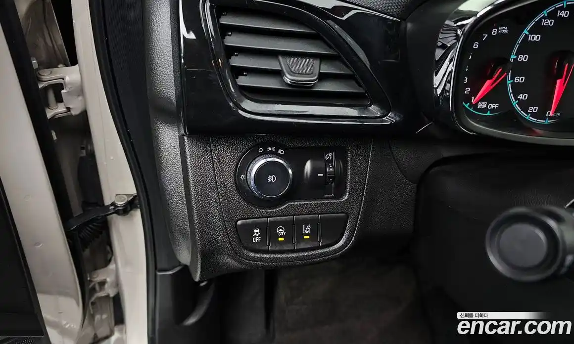 Chevrolet Spark 2016 1.0 Автомат в Москве № 327250, фото 15