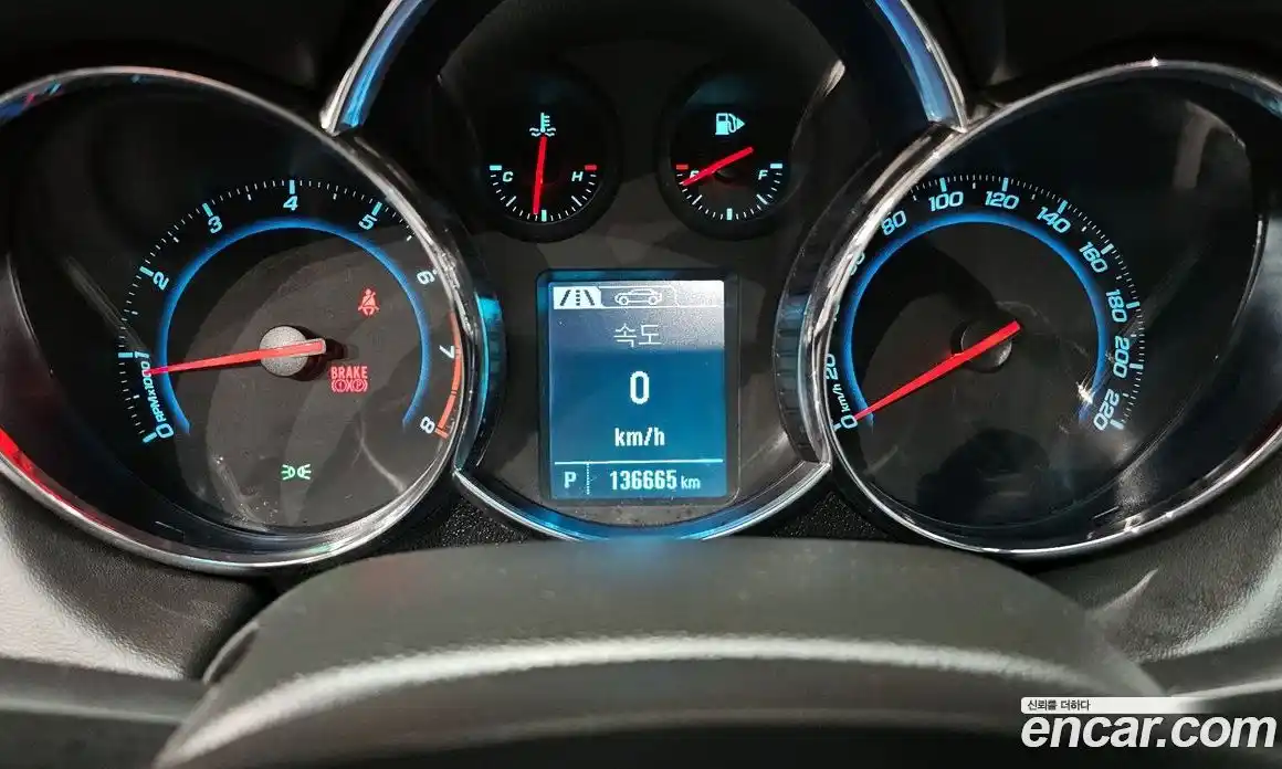 Chevrolet Cruze 2013 1.8 Автомат в Москве № 332615, фото 8