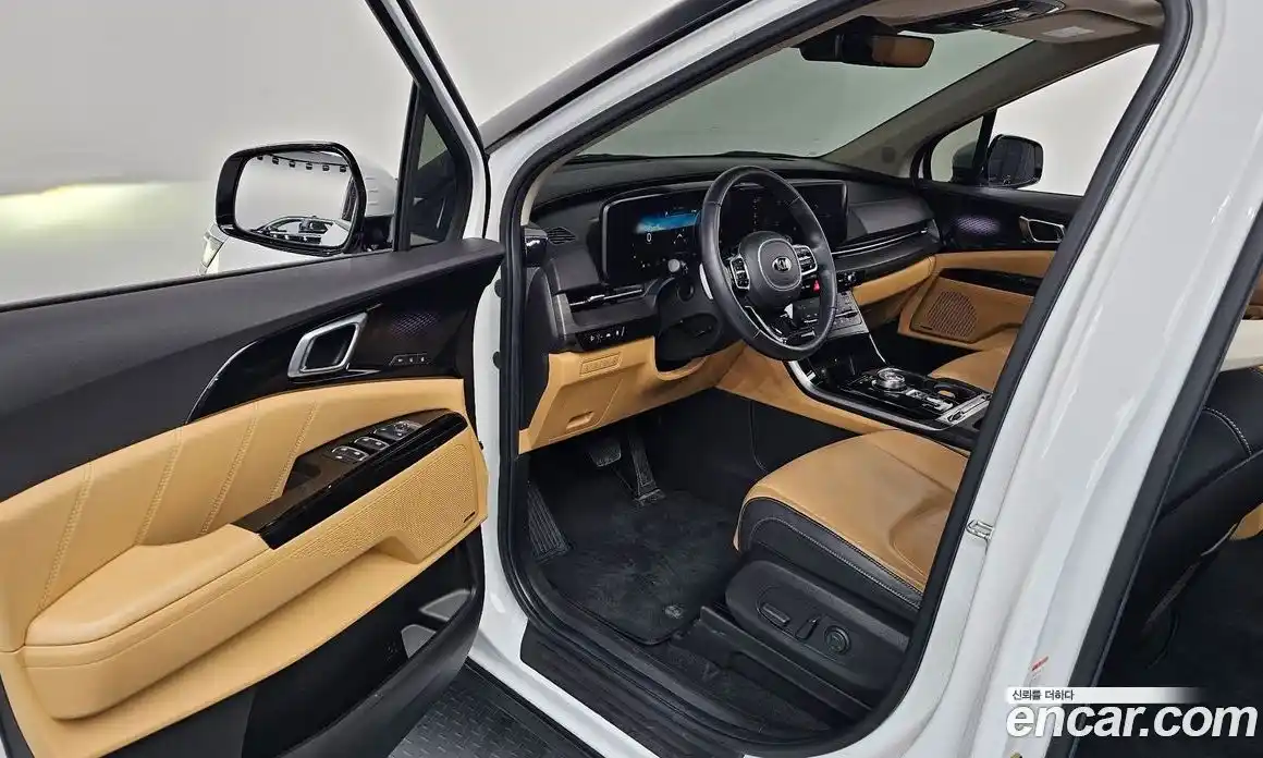 Kia Canival 2021 3.5 Автомат в Москве № 337593, фото 15