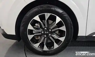 Kia Canival 2021 3.5 Автомат в Москве № 337593, миниатюра 10