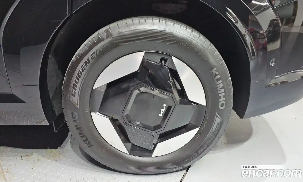 Kia EV9 2024 0.2 Автомат в Москве № 338417, фото 12