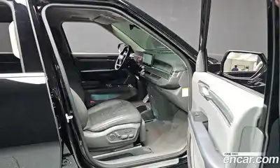 Kia EV9 2024 0.2 Автомат в Москве № 338417, миниатюра 9