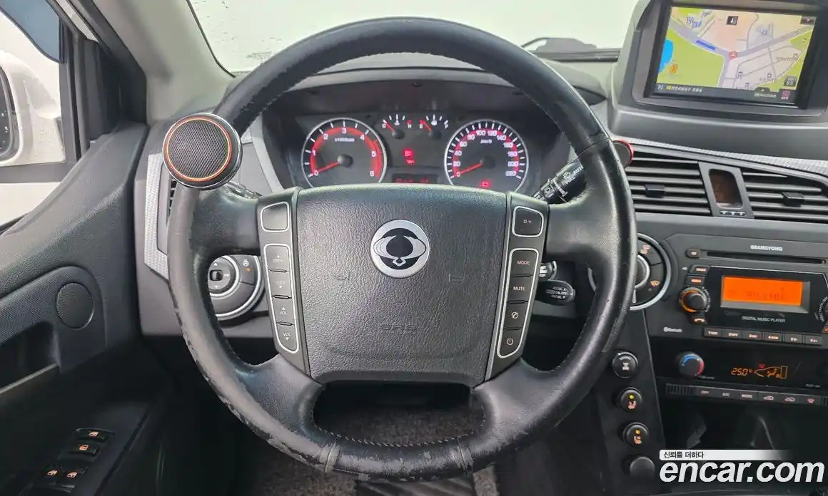 SsangYong Korando 2015 2.0 Автомат в Москве № 341612, фото 18