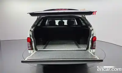 SsangYong Korando 2015 2.0 Автомат в Москве № 341612, миниатюра 4