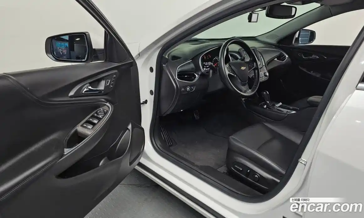 Chevrolet Malibu 2017 1.5 Автомат в Москве № 342279, фото 13