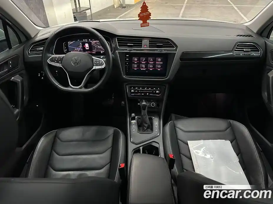 Volkswagen Tiguan 2023 2.0 Автомат в Москве № 358993, фото 12