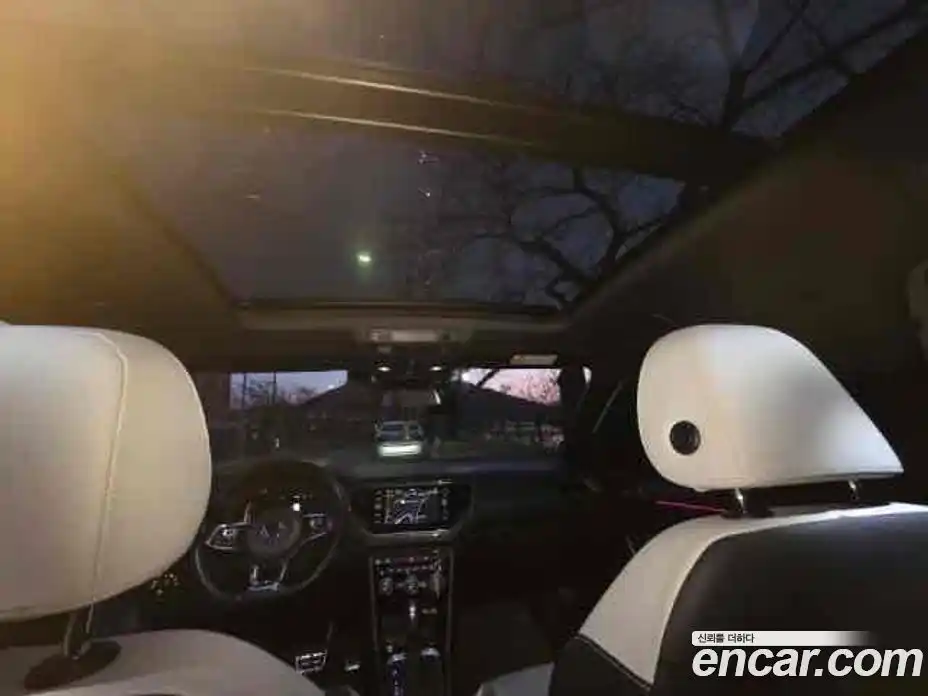 Volkswagen T-Roc 2022 2.0 Автомат в Москве № 359022, фото 19