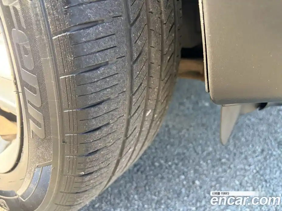 SsangYong Korando 2014 2.0 Механическая в Москве № 35973, фото 12