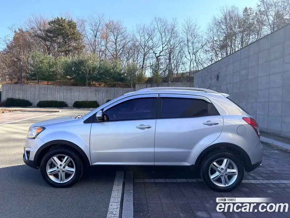 SsangYong Korando 2014 2.0 Механическая в Москве № 35973, фото 6