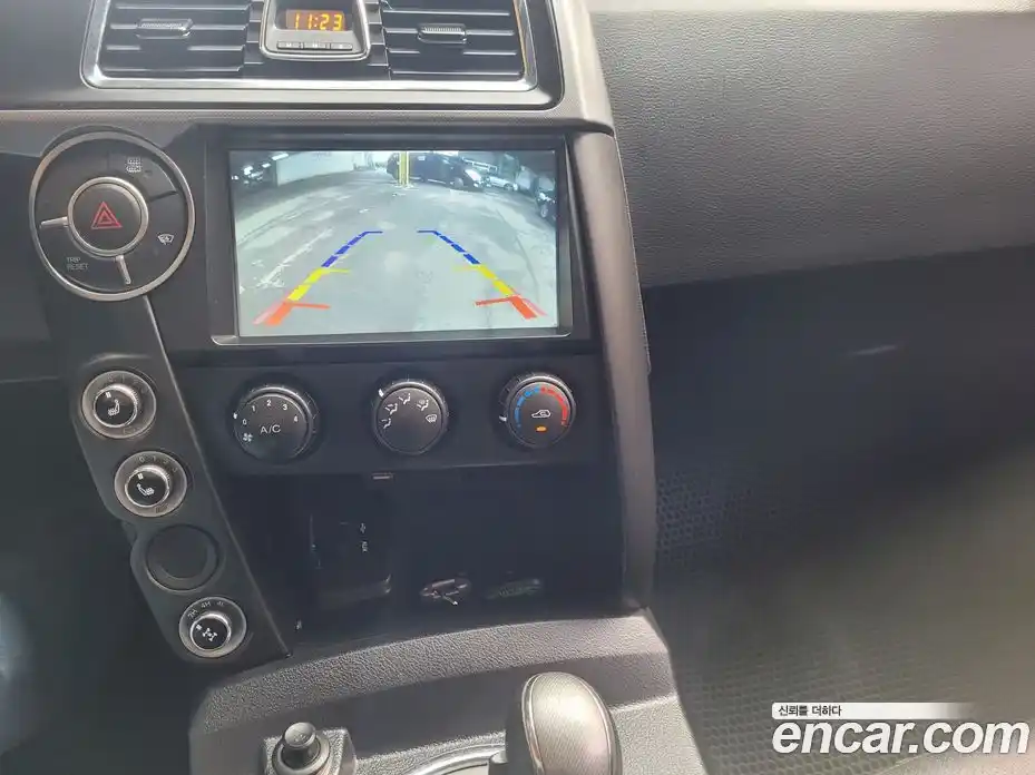 SsangYong Korando 2016 2.0 Автомат в Москве № 36107, фото 14