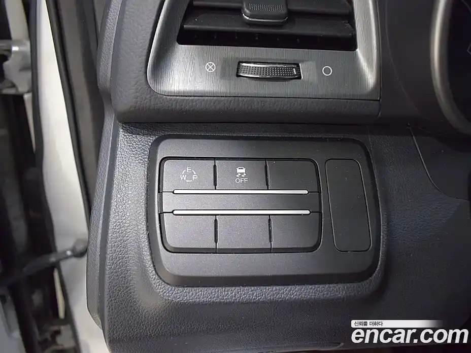 SsangYong TIBOLI 2018 1.6 Автомат в Москве № 36288, фото 7