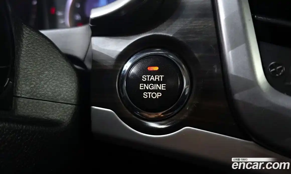 SsangYong Korando 2015 2.0 Автомат в Москве № 36389, фото 14