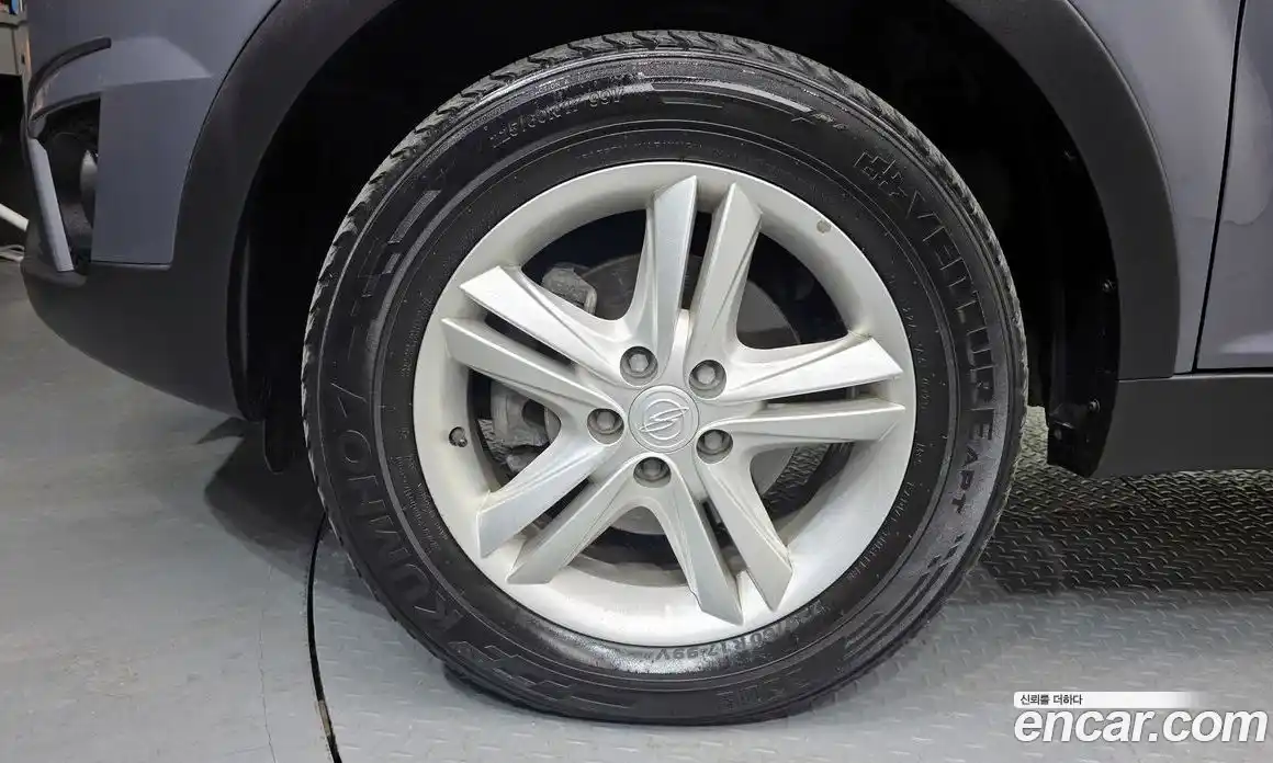 SsangYong Korando 2015 2.0 Автомат в Москве № 36389, фото 15