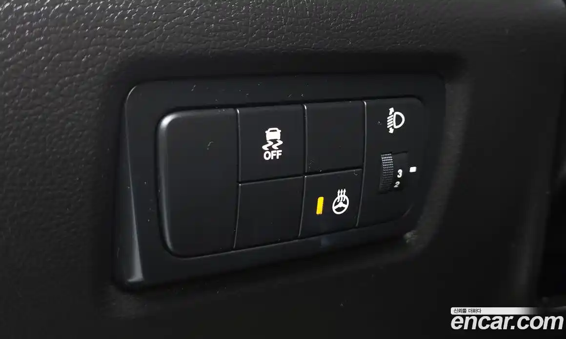 SsangYong Korando 2015 2.0 Автомат в Москве № 36389, фото 6