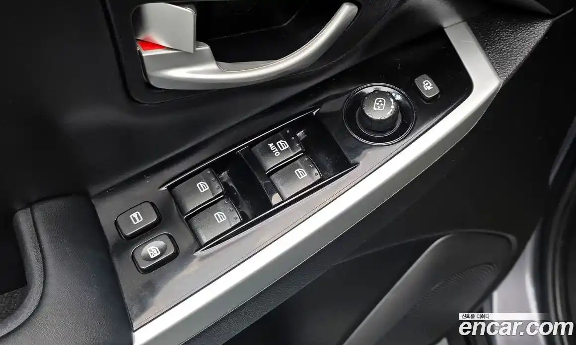 SsangYong Korando 2015 2.0 Автомат в Москве № 36389, фото 8