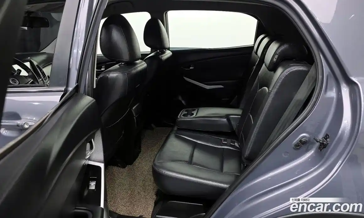 SsangYong Korando 2015 2.0 Автомат в Москве № 36389, фото 9