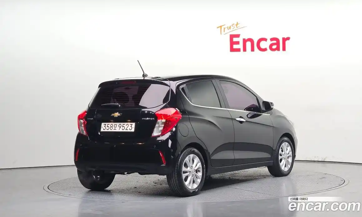 Chevrolet Spark 2019 1.0 Автомат в Москве № 36664, фото 16