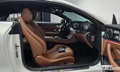 Mercedes-Benz E-Class 2019 1.9 Автомат в Москве № 371832, миниатюра 11