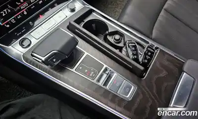 Audi A6 2023 2.0 Автомат в Москве № 372783, миниатюра 9