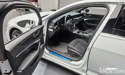 Audi A6 2023 2.0 Автомат в Москве № 372783, миниатюра 10