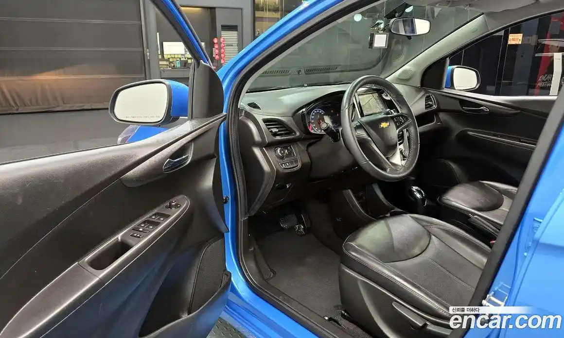 Chevrolet Spark 2018 1.0 Автомат в Москве № 37959, фото 15