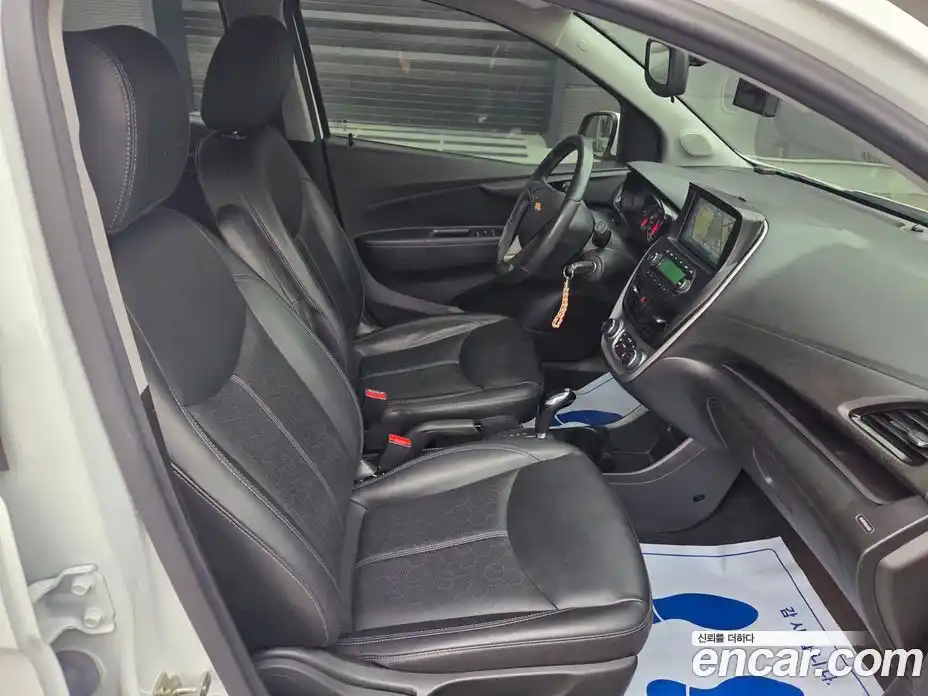 Chevrolet Spark 2016 1.0 Автомат в Москве № 38267, фото 17