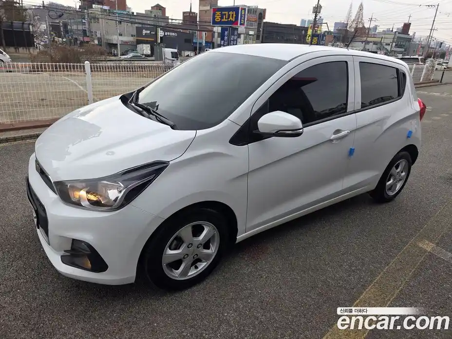 Chevrolet Spark 2016 1.0 Автомат в Москве № 38267, фото 4